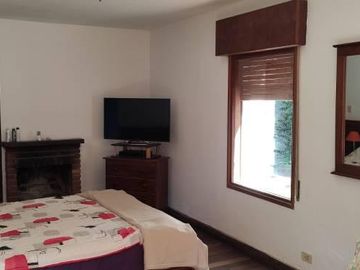Hermoso chalet de cuatro dormitorios
