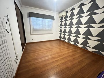 CASA  VENTA  ITUZAINGO
