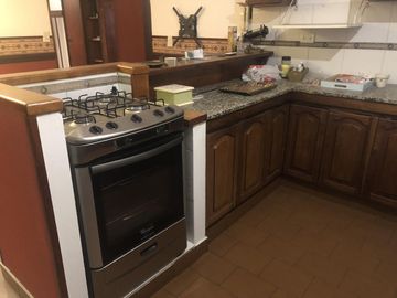 CASA  VENTA  ITUZAINGO