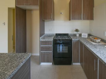 Casa en venta - 3 dormitorios 2 baños - 176mts2 - Fincas de Hudson [FINANCIADA]