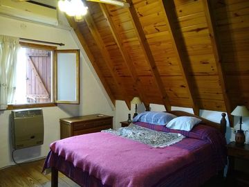 CHALET EN MUY BUEN ESTADO -     GLEW - PERMUTA POR DEPTO EN ZONA SUR