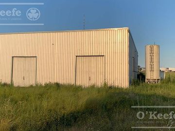 LOTE DE 8400 M2 CON DEPOSITO INDUSTRIAL 600 M2 EN VENTA EN FLORENCIO VARELA ZONA SUR - OPORTUNIDAD!!