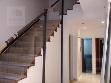 Departamento - Monserrat