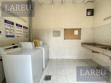 Departamento en Piedras Blancas , Villa Morra