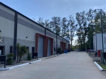Micro Parque Industrial Depósitos  en Venta Complejo Nogalis - Exaltación de la Cruz