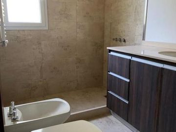 Venta Casa 3 Dormitorios B° Country Causana