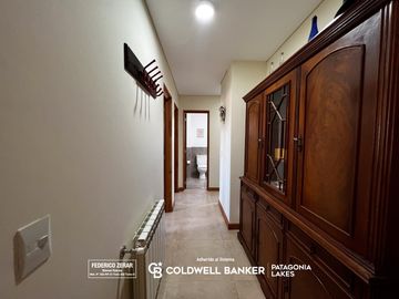 VENTA Departamento de 2 dormitorios con cochera, Bariloche Centro