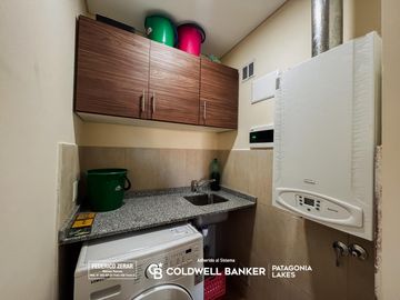 VENTA Departamento de 2 dormitorios con cochera, Bariloche Centro