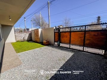 VENTA Departamento de 2 dormitorios con cochera, Bariloche Centro