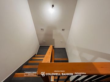 VENTA Departamento de 2 dormitorios con cochera, Bariloche Centro