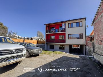 VENTA Departamento de 2 dormitorios con cochera, Bariloche Centro