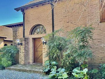 Casa en venta en Highland Park Country Club Pilar