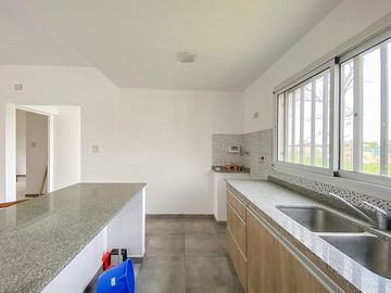 Casa con pileta Funes Town
