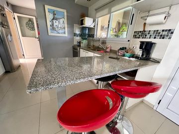 VENTA CASA SAN SEBASTIAN - AREA 12 DDB