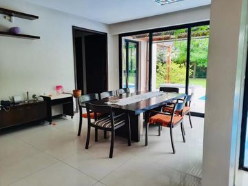 Casa en venta - 2 Dormitorios 3 Baños - Cochera - 1000Mts2 - Cañuelas