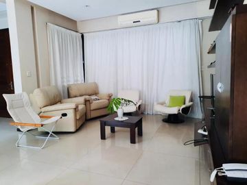 Casa en venta - 2 Dormitorios 3 Baños - Cochera - 1000Mts2 - Cañuelas