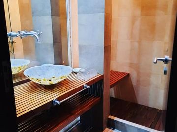 Casa en venta - 2 Dormitorios 3 Baños - Cochera - 1000Mts2 - Cañuelas