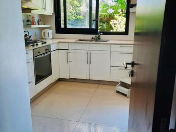 Casa en venta - 2 Dormitorios 3 Baños - Cochera - 1000Mts2 - Cañuelas