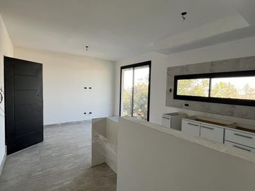 Departamento de 2 amb. con el 60% de financiación  a la venta en Cañuelas
