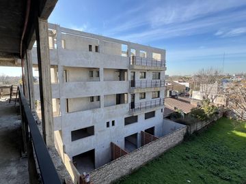 Departamento de 2 amb. con el 60% de financiación  a la venta en Cañuelas