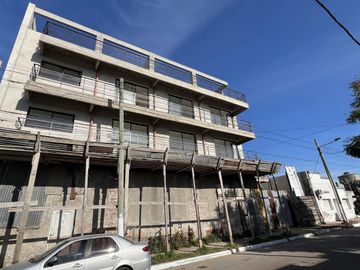 Departamento de 2 amb. con el 60% de financiación  a la venta en Cañuelas