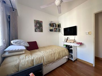 Departamento de 3 ambientes con cochera descubierta en Palermo