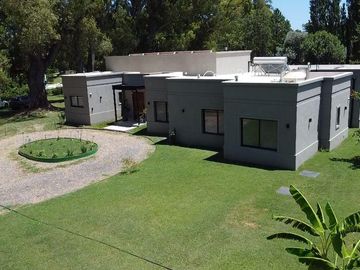 Vente - Casa - Haras El Malacate  Club de Campo - Exaltación de la Cruz