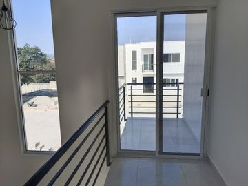 CASA ITACA MODIFICADA DE ENTREGA INMEDIATA en Fraccionamiento Itaca