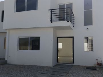 CASA ITACA MODIFICADA DE ENTREGA INMEDIATA en Fraccionamiento Itaca