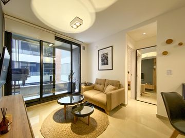 Departamento 1 dormitorio contrafrente en venta en Centro