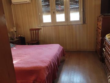 PERMUTA  POR DEPTO CENTRO BALLESTER VENTA Casa ideal 2 Flias