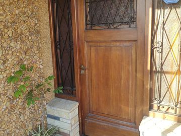 PERMUTA  POR DEPTO CENTRO BALLESTER VENTA Casa ideal 2 Flias