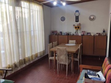 PERMUTA  POR DEPTO CENTRO BALLESTER VENTA Casa ideal 2 Flias