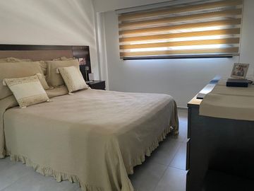 VENTA 4 ambientes Departamento / cochera cubierta / baulera  /amenities