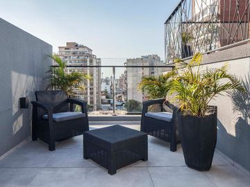 VENTA 4 ambientes Departamento / cochera cubierta / baulera  /amenities