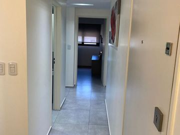 VENTA 4 ambientes Departamento / cochera cubierta / baulera  /amenities