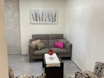 VENTA 4 ambientes Departamento / cochera cubierta / baulera  /amenities