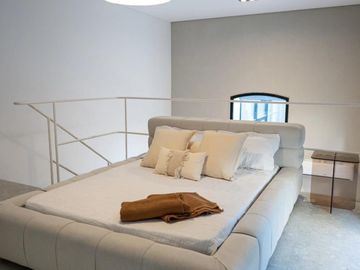 Departamento duplex con piscina, jardín y parrilla en Villa Devoto