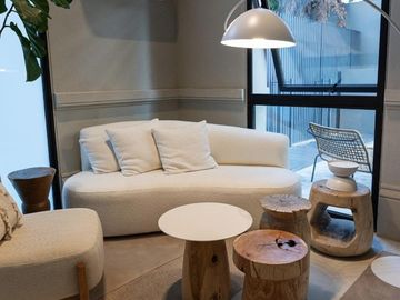 Departamento duplex con piscina, jardín y parrilla en Villa Devoto