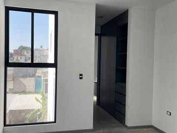 Depa en venta  de 2 recámaras, a una cuadra de Blvd. Forjadores por Cruz del Sur
