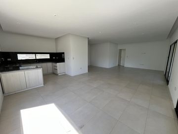 Casa en  venta en Sausalito a estrenar en una planta - APTO CRÉDITO