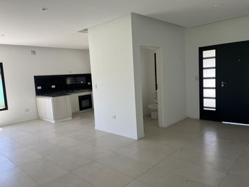 Casa en  venta en Sausalito a estrenar en una planta - APTO CRÉDITO
