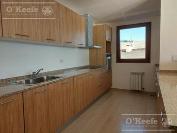 Departamento en venta de 3 ambientes en Bariloche, costa de lago