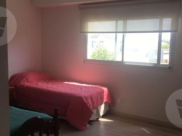 Casa en venta - Barrio Los Talas, Canning