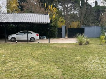 Excelente casa quinta con piscina en San Vicente!