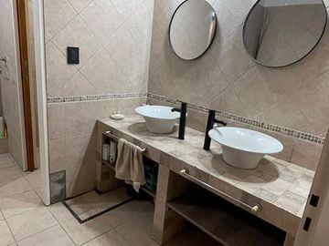 Excelente casa quinta con piscina en San Vicente!