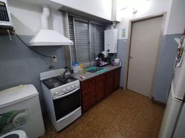 Departamento en venta - 2 Dormitorios 2 Baños - 75Mts2 - Gerli, Lanús