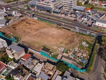 ANA - FUNDAR - AV. CARBALLO Y BV. AVELLANEDA - 72 CUOTAS EN PESOS