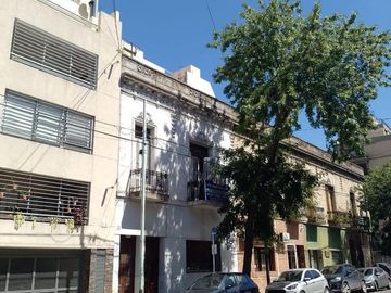 PH 4 AMBIENTES CON DEPENDENCIA CON TERRAZA PROPIA Y PARRILLA EN BARRACAS VENTA