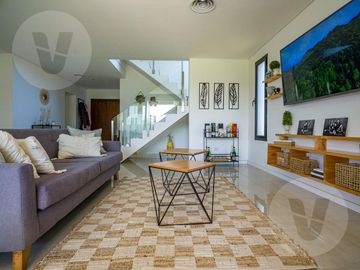 Casa en venta - Barrio Los Talas, Canning